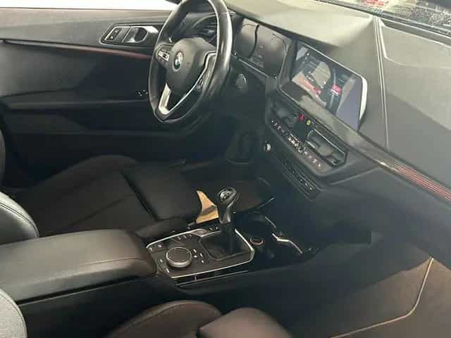 BMW 118 i Sport Line 03/2020-photo-8
