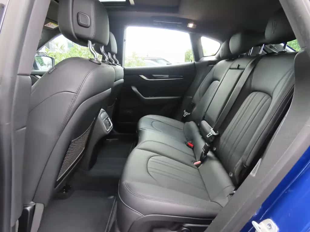 Maserati Levante Q4 3.0 V6 Autom. 360° Kamera Panorama 03/2021-photo-26
