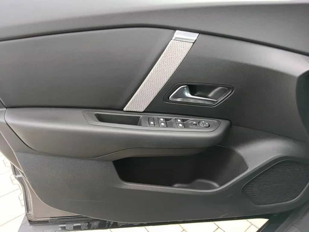 Citroën C4 Shine Stop&Start *RÜCKFAHRKAMERA+NAVIGATION* 06/2023-photo-14