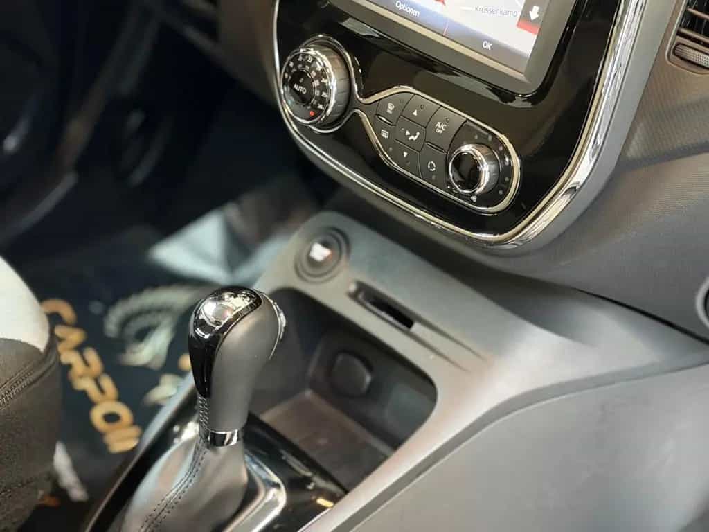 Renault Captur Energy Luxe/LED/CAM/BT/Navi/SHZ/ 03/2016-photo-24