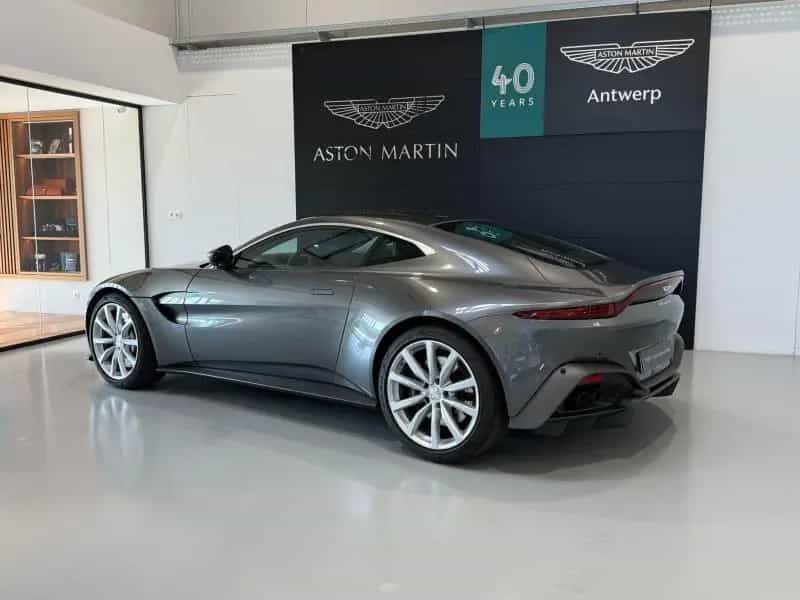 Aston Martin V8 Vantage Vantage Coupe 09/2019-photo-16