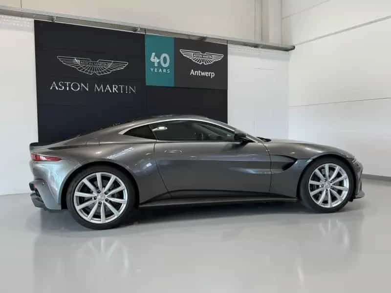 Aston Martin V8 Vantage Vantage Coupe 09/2019-photo-18