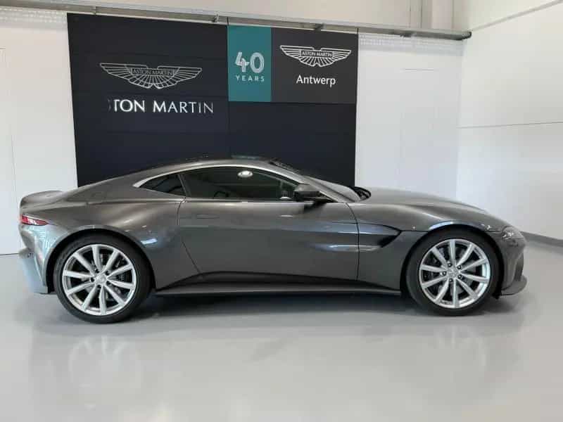 Aston Martin V8 Vantage Vantage Coupe 09/2019-photo-2