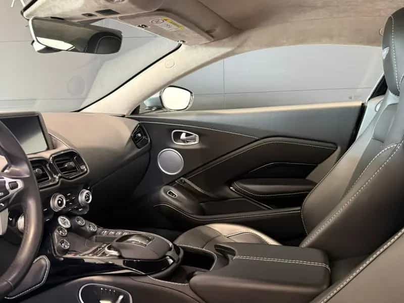 Aston Martin V8 Vantage Vantage Coupe 09/2019-photo-22