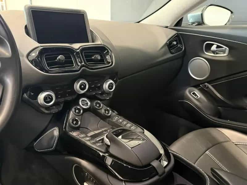 Aston Martin V8 Vantage Vantage Coupe 09/2019-photo-25