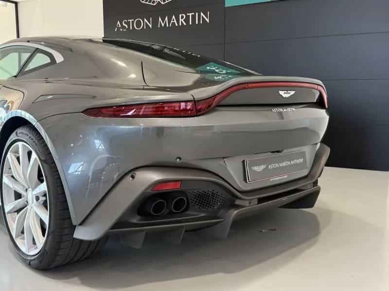 Aston Martin V8 Vantage Vantage Coupe 09/2019-photo-3