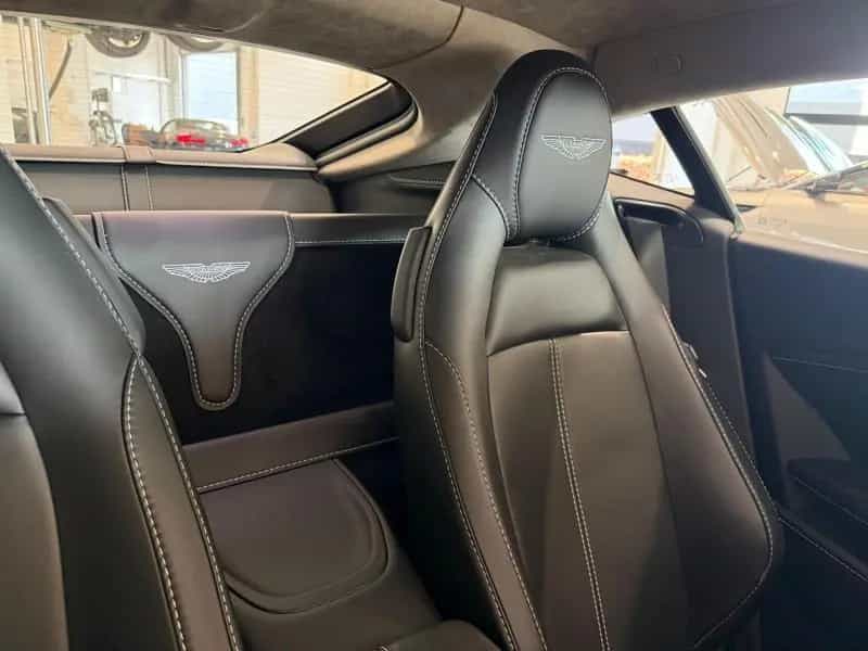 Aston Martin V8 Vantage Vantage Coupe 09/2019-photo-32