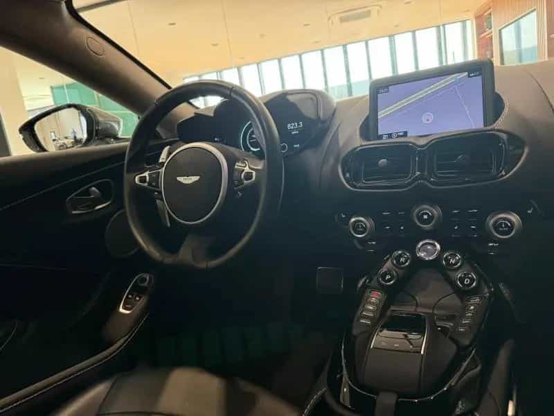 Aston Martin V8 Vantage Vantage Coupe 09/2019-photo-6