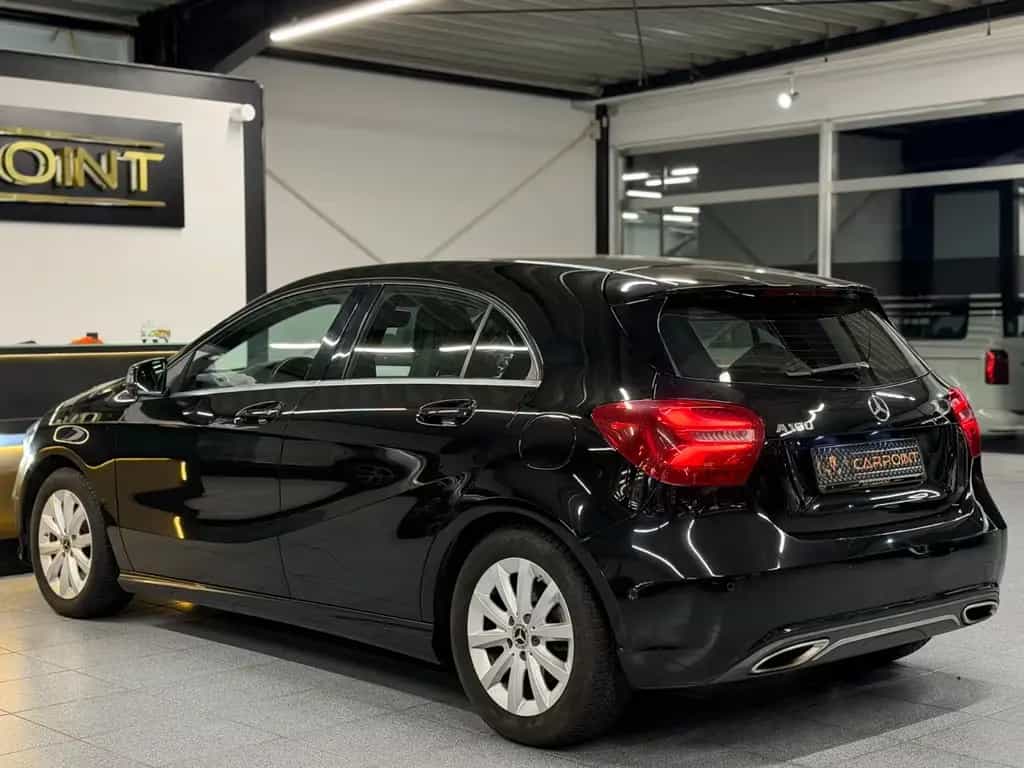 Mercedes-Benz A 180 BlueEfficiency /LED/SHZ/T-Leder/Navi/BT 10/2017-photo-6