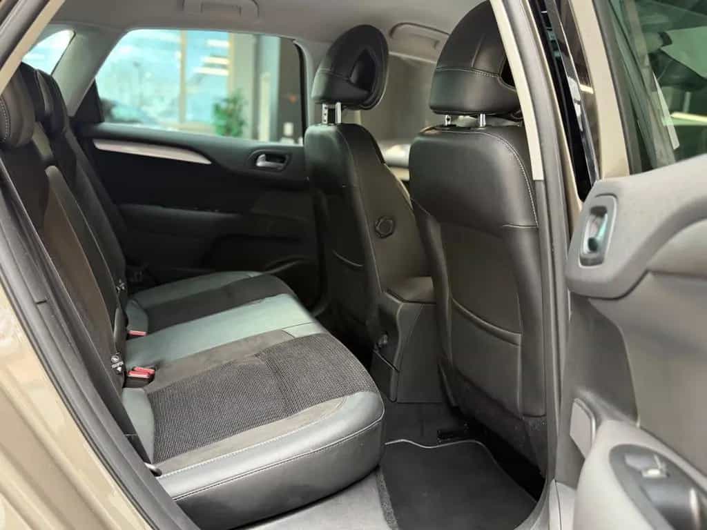 Citroën C4 Lim. Shine 1.6l /Navi/BT/PDC/SHZ/Klima 10/2017-photo-15