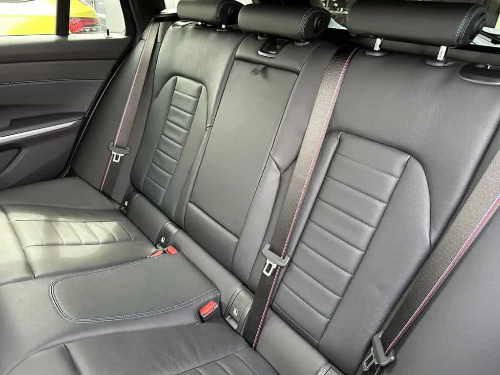 BMW 330 i Touring M-Sport NAV+LASER+ACC+AHK+HEADUP+PP 03/2023-photo-17