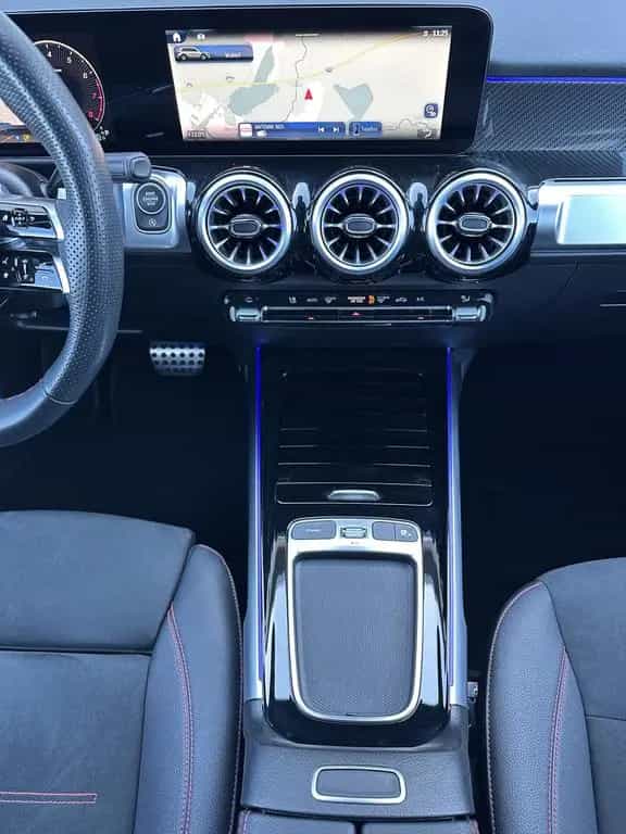 Mercedes-Benz GLB 200 AMG-Line NAV+LED+AHK+VCOCKPIT+KAMERA+1HD 04/2024-photo-12