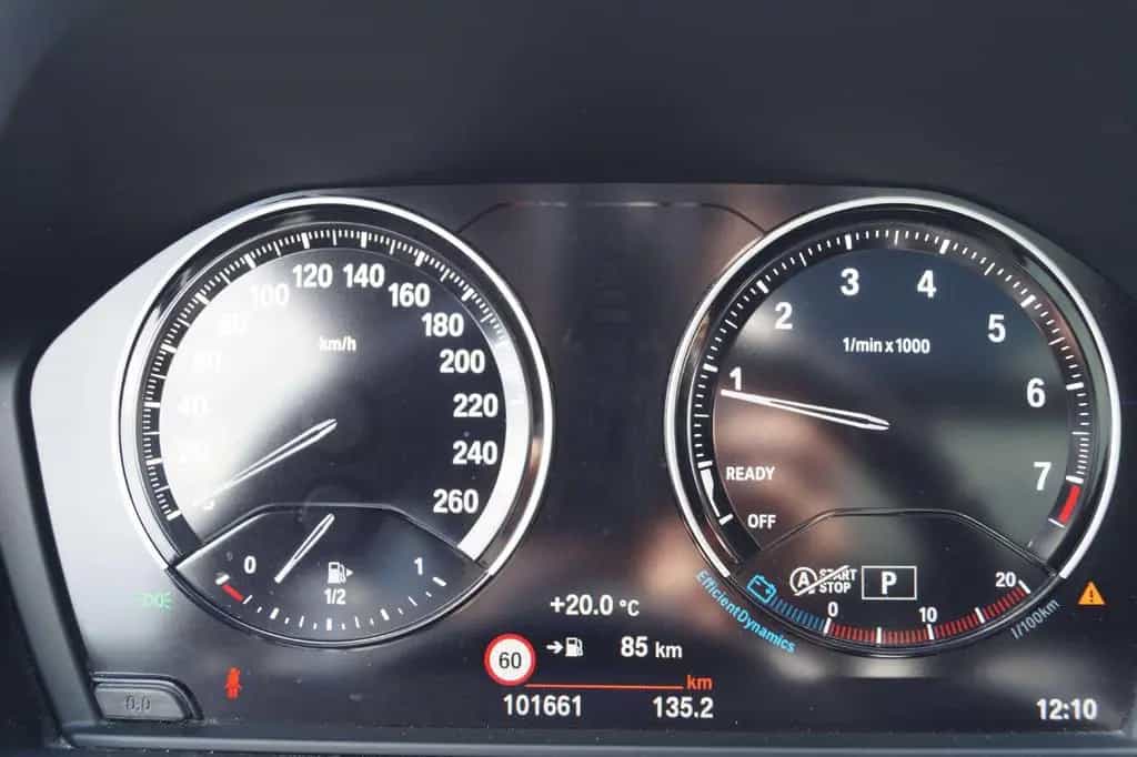 BMW X1 xDrive 25 i Sport Line 05/2018-photo-14