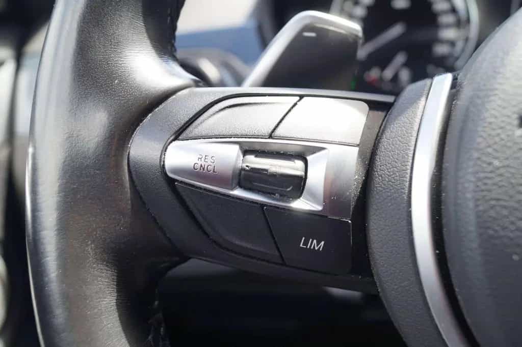 BMW X1 xDrive 25 i Sport Line 05/2018-photo-17