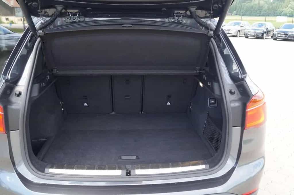 BMW X1 xDrive 25 i Sport Line 05/2018-photo-5