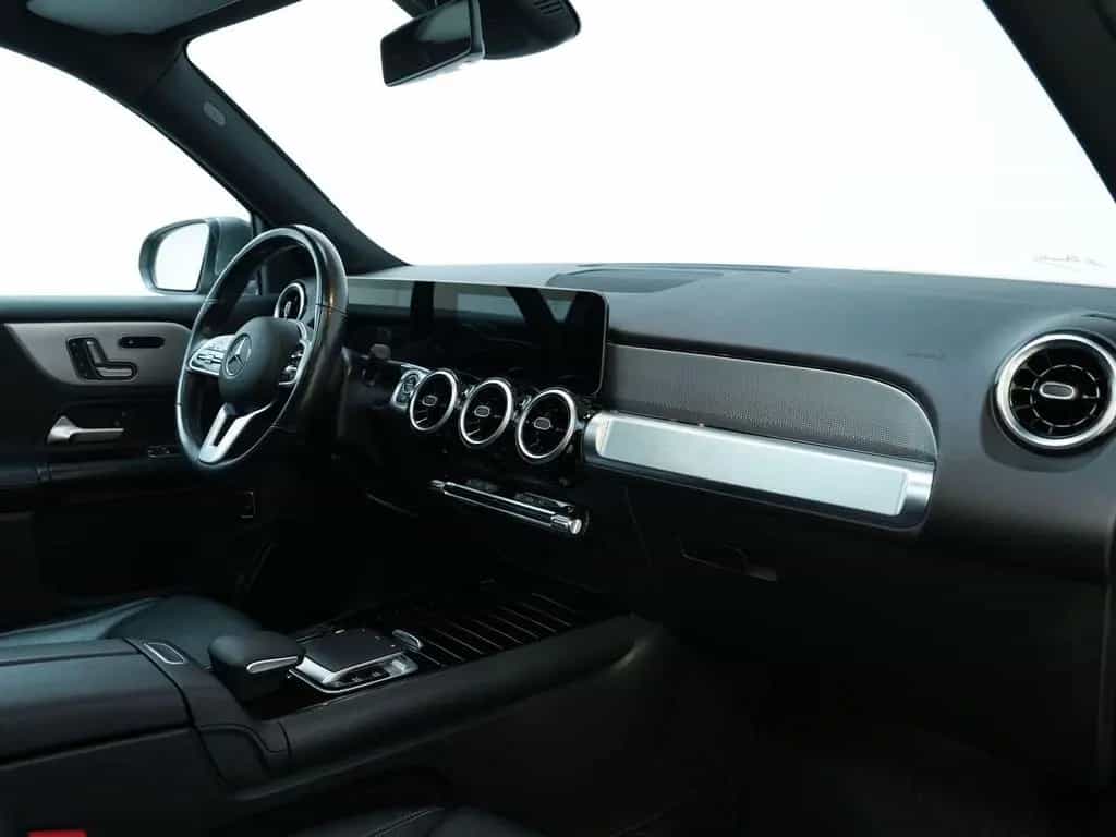 Mercedes-Benz GLB 200 d LED*ACC*AHK*PANO*MBUX*SH*DAB 11/2020-photo-15