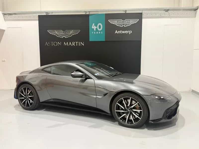 Aston Martin V8 Vantage Vantage Coupe 08/2020-photo-10