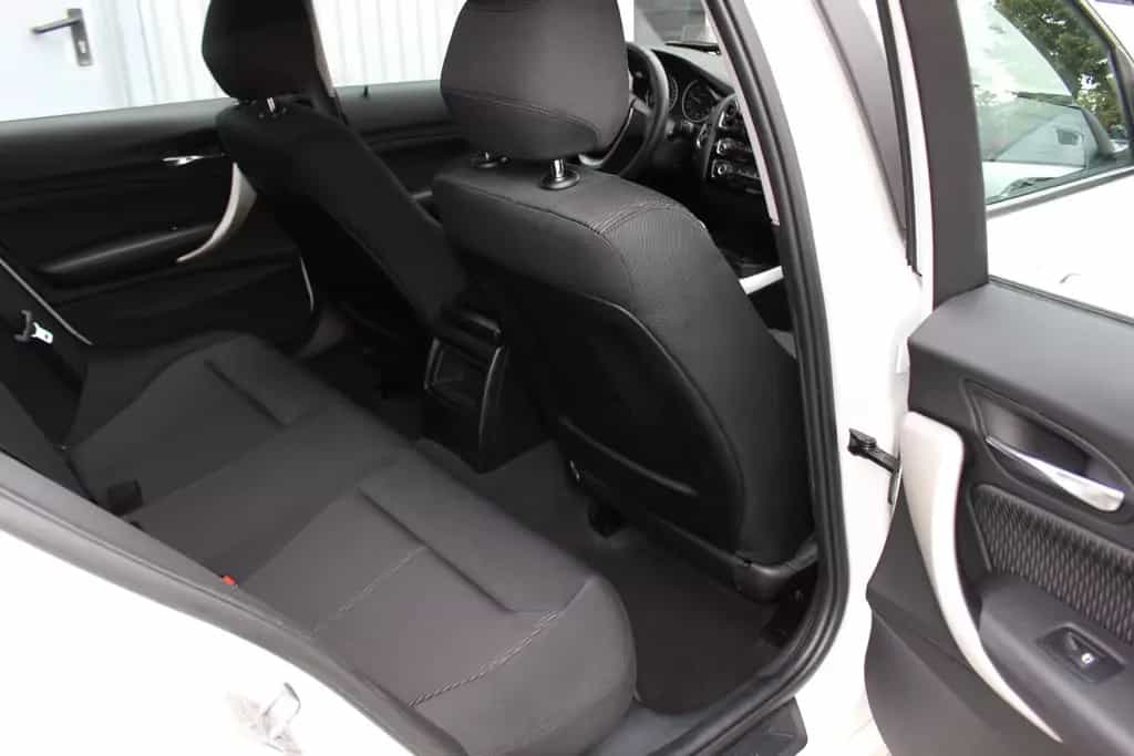 BMW 118 d Edition Shadow Automatik+Navi+Head Up 11/2015-photo-13