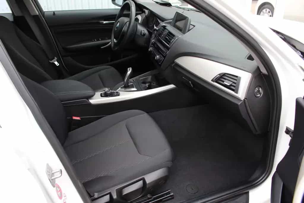 BMW 118 d Edition Shadow Automatik+Navi+Head Up 11/2015-photo-14