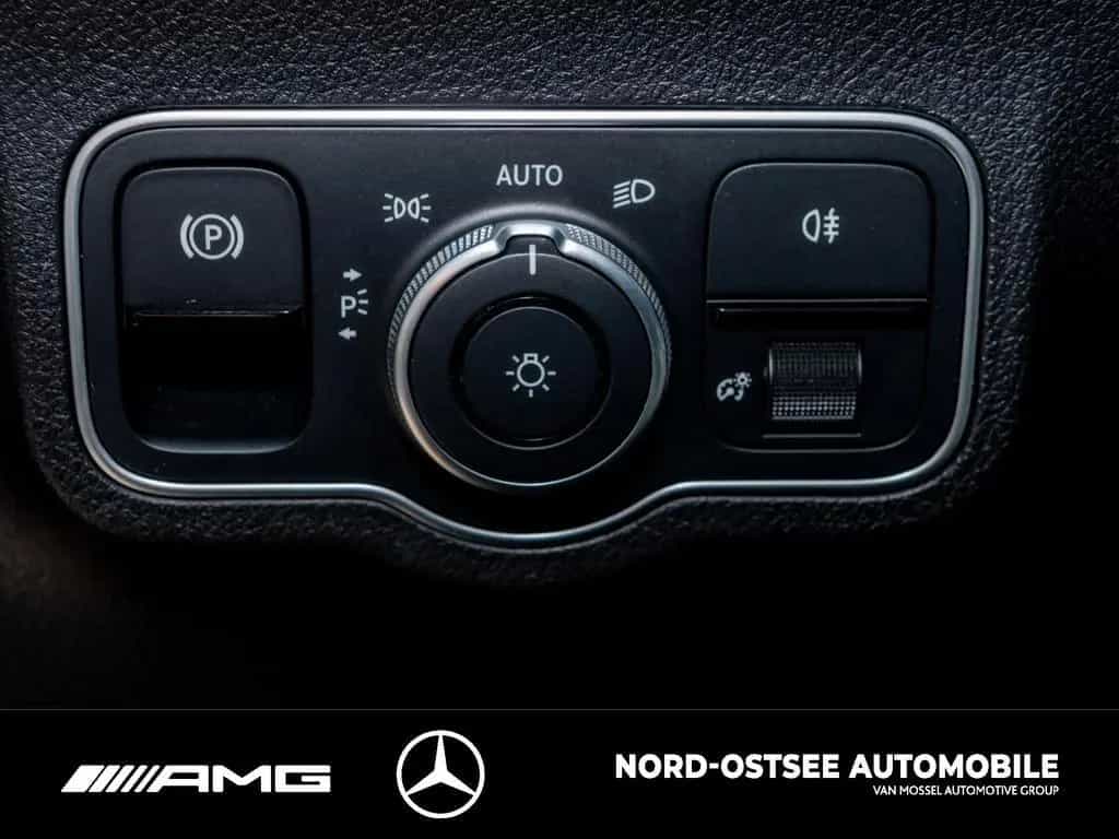 Mercedes-Benz GLB 200 d PROGRESSIVE MBUX SHZ KEYLESS-GO 08/2025-photo-12