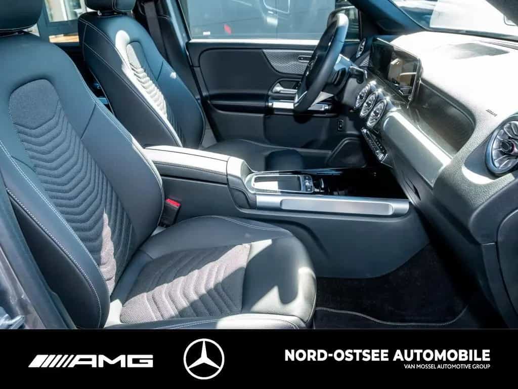 Mercedes-Benz GLB 200 d PROGRESSIVE MBUX SHZ KEYLESS-GO 08/2025-photo-9