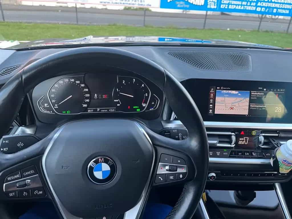 BMW 318 d Touring *NUR BIS MITTE JULI* 09/2020-photo-10