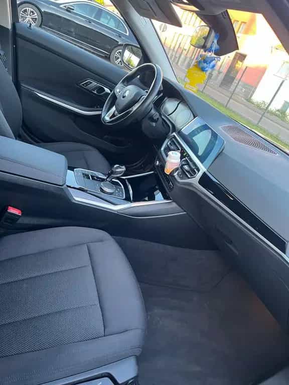 BMW 318 d Touring *NUR BIS MITTE JULI* 09/2020-photo-8