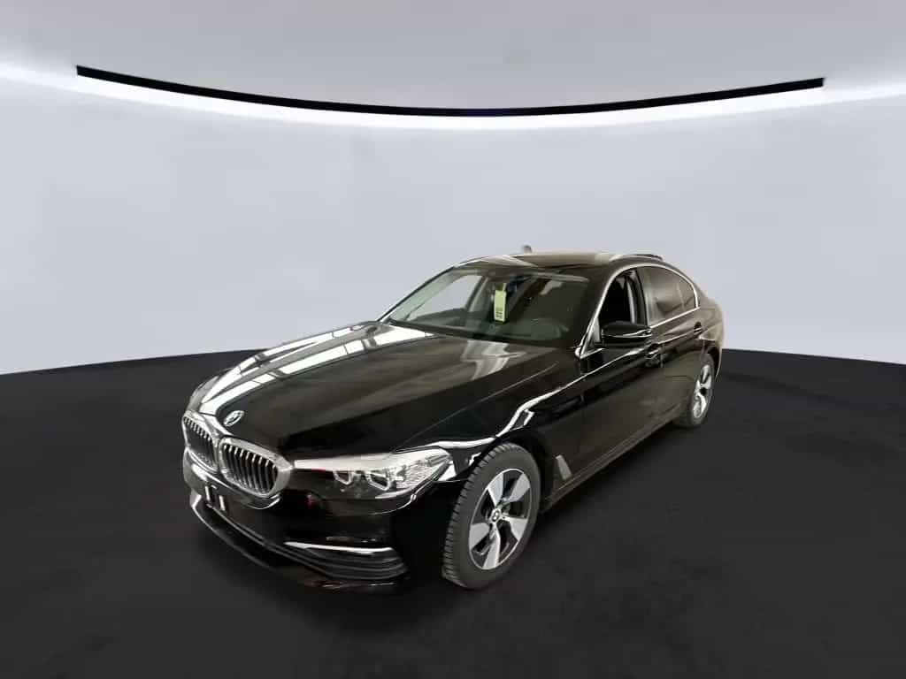 BMW 520 d Limousine HUD/Kamera/LED/Navi/SHZ 06/2020-photo-0