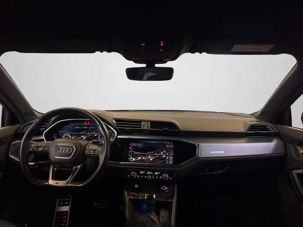 Audi Q3 40 2,0 TFSI quattro S line *Navi*LED*AHK*B&O* 08/2019-photo-2