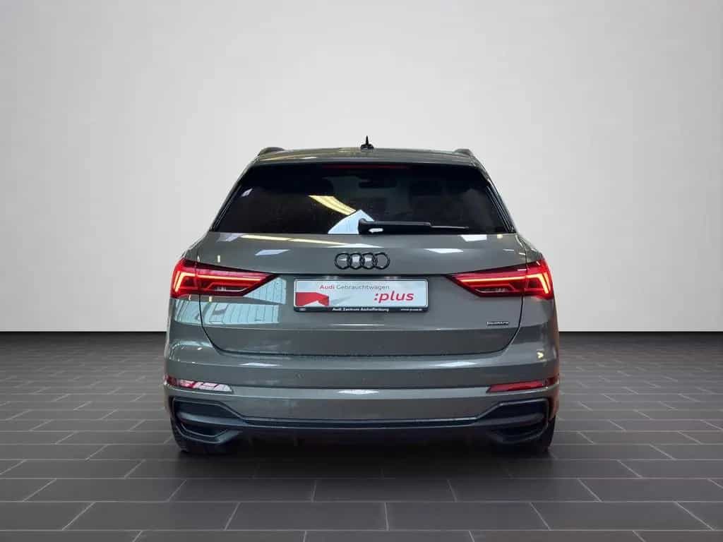Audi Q3 40 2,0 TFSI quattro S line *Navi*LED*AHK*B&O* 08/2019-photo-5