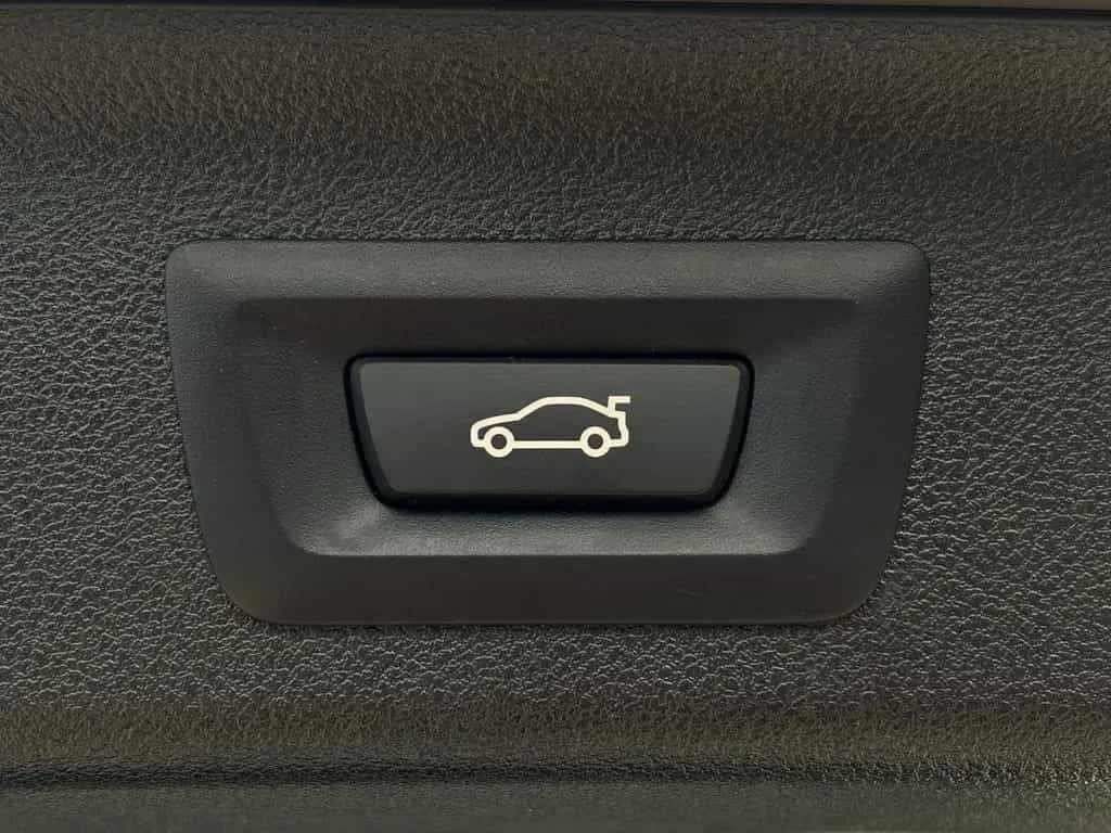 BMW 530 i Touring SHAD NAPPA HuD ACC SHZ SBL CAM PDC 02/2023-photo-33