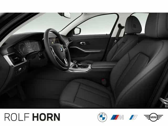 BMW 318 i Advantage Autom Navi Klima DAB Sitzhzg PDC 06/2022-photo-2
