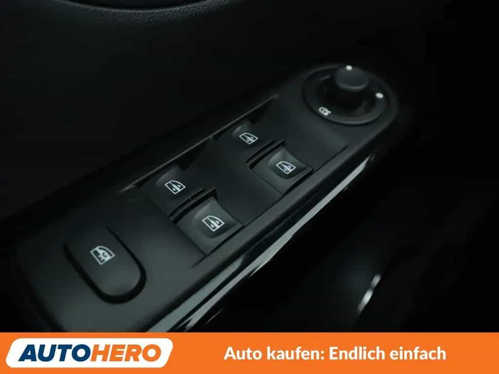 Renault Captur 1.2 TCe Energy Luxe Aut.*NAVI*SHZ*TEMPO* 04/2016-photo-24