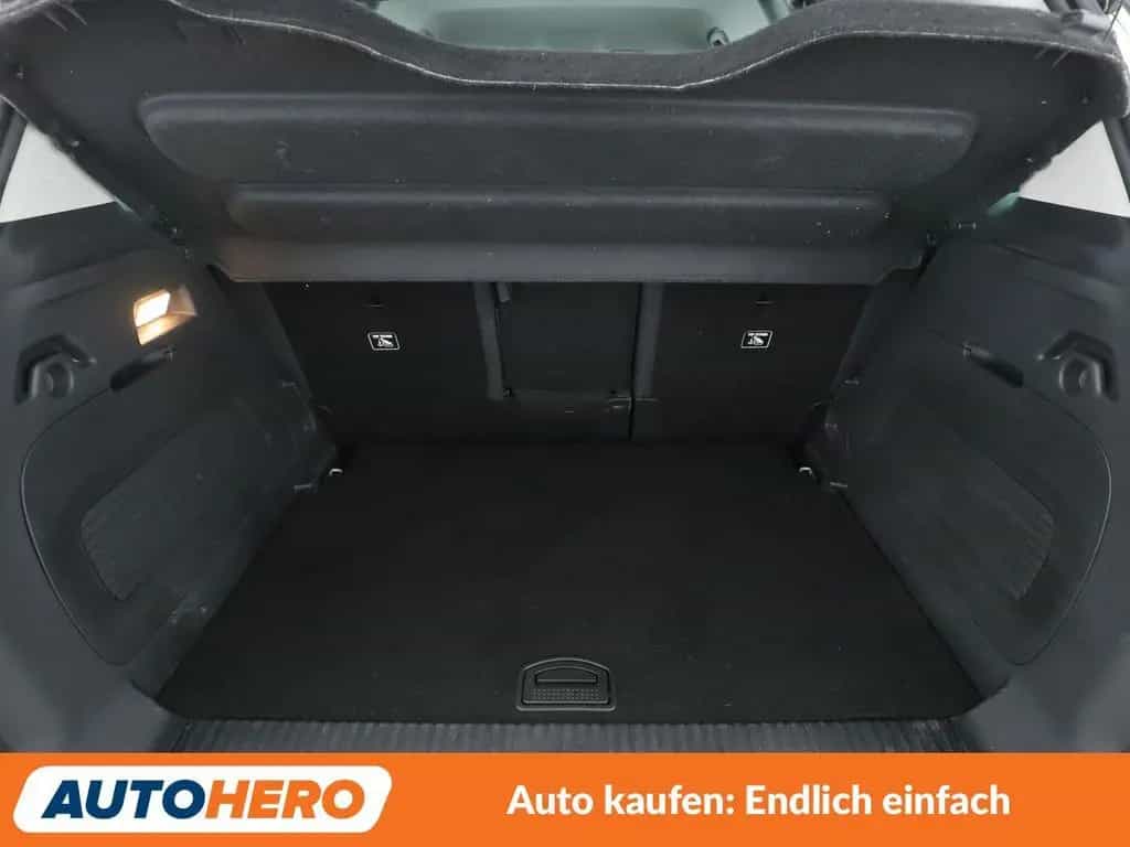 Citroën C3 Aircross 1.2 PureTech Shine *NAVI*TEMPO*PDC* 12/2019-photo-17