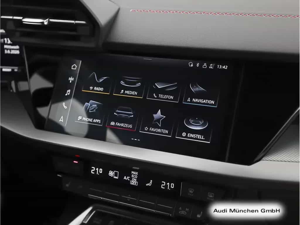 Audi S3 Limousine TFSI S tronic Carbon/B&O/Navi+/Kame 04/2023-photo-16