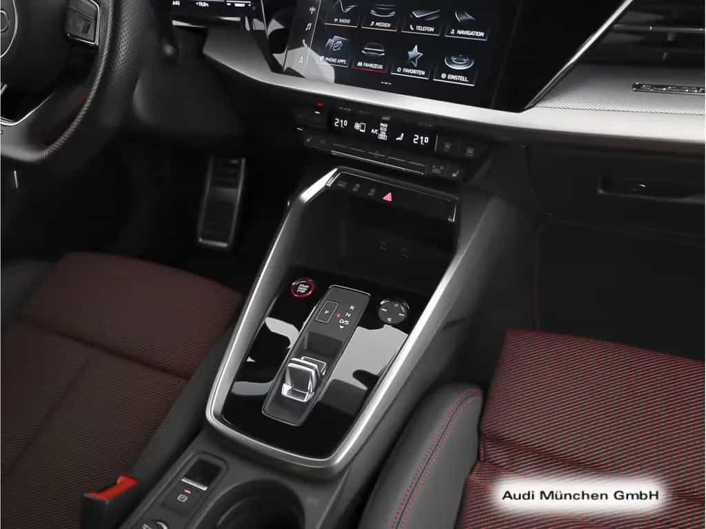 Audi S3 Limousine TFSI S tronic Carbon/B&O/Navi+/Kame 04/2023-photo-17