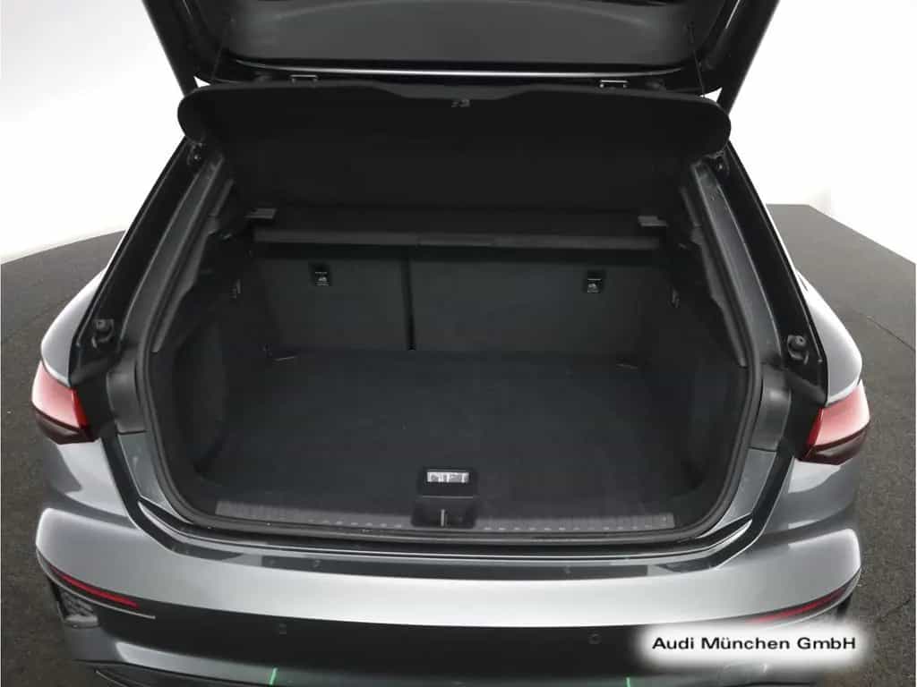 Audi A3 Sportback 35 TFSI S tronic 2x S line Navi+ 03/2023-photo-23