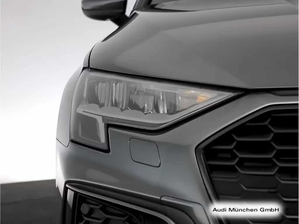 Audi A3 Sportback 35 TFSI S tronic 2x S line Navi+ 03/2023-photo-9