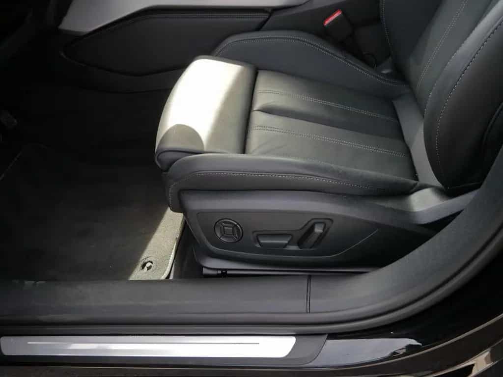 Audi A5 Avant 40 TFSI quattro Business*LED*RFK*AHK* 07/2025-photo-22