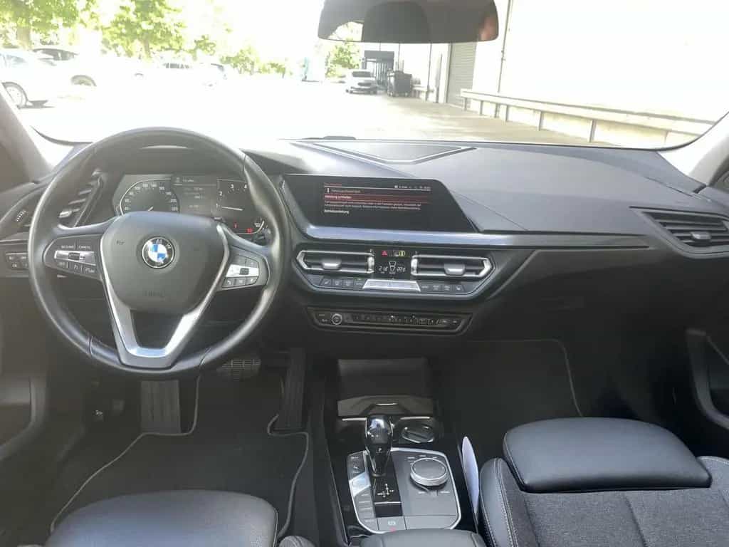 BMW 118 1er - 118i Sports-Line 140PS Automatik 12/2020-photo-13
