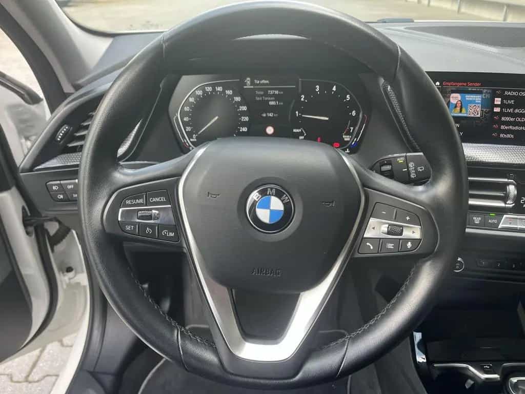 BMW 118 1er - 118i Sports-Line 140PS Automatik 12/2020-photo-18