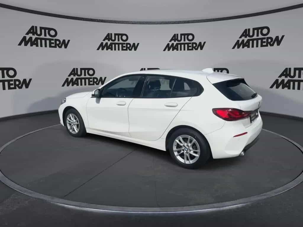 BMW 118 1er - 118i Sports-Line 140PS Automatik 12/2020-photo-5