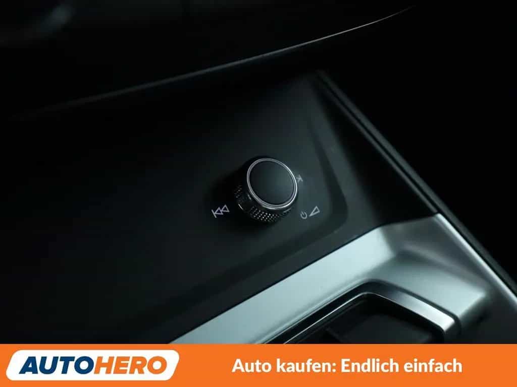 Audi Q3 35 TFSI Aut.*LED*PDC*SHZ*KLIMA* 07/2019-photo-21