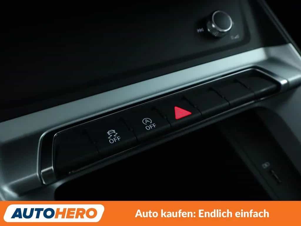 Audi Q3 35 TFSI Aut.*LED*PDC*SHZ*KLIMA* 07/2019-photo-22