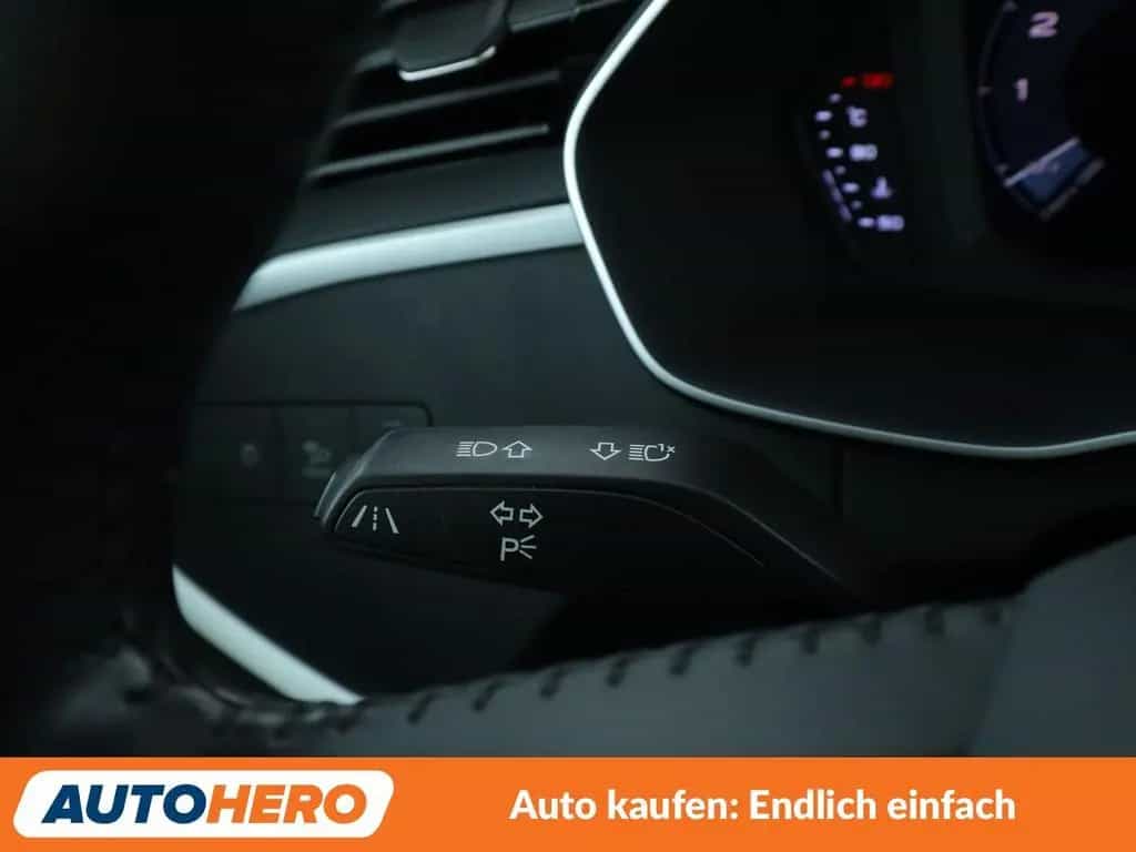 Audi Q3 35 TFSI Aut.*LED*PDC*SHZ*KLIMA* 07/2019-photo-29