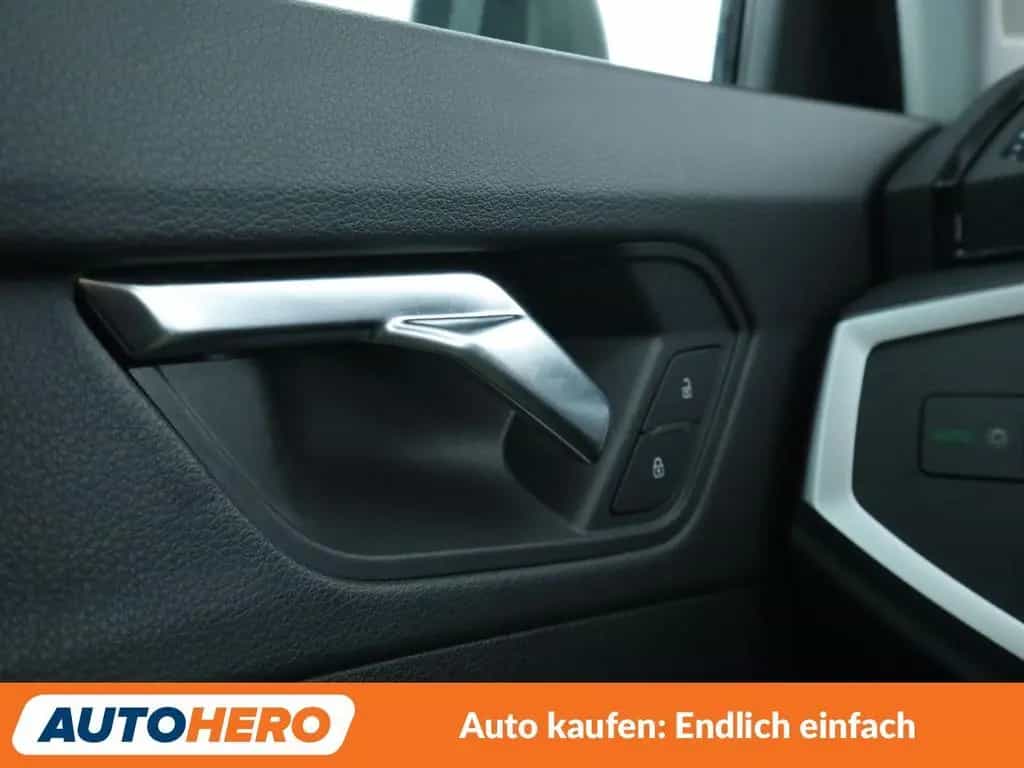 Audi Q3 35 TFSI Aut.*LED*PDC*SHZ*KLIMA* 07/2019-photo-35