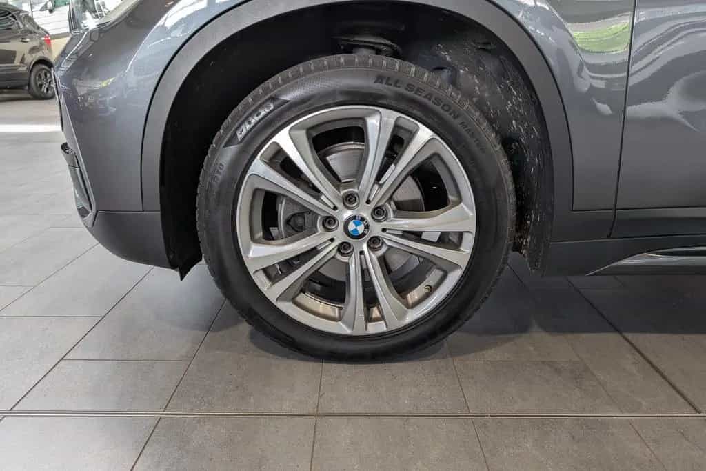 BMW X1 sDrive 18 d Sport Line Autom. *AHK*ACC*Navi* 03/2017-photo-10
