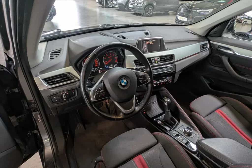 BMW X1 sDrive 18 d Sport Line Autom. *AHK*ACC*Navi* 03/2017-photo-5