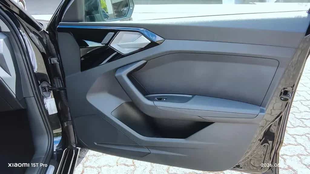 Audi A1 30 TFSI advanced Sportback, Klima, Navi, Szh 11/2018-photo-16