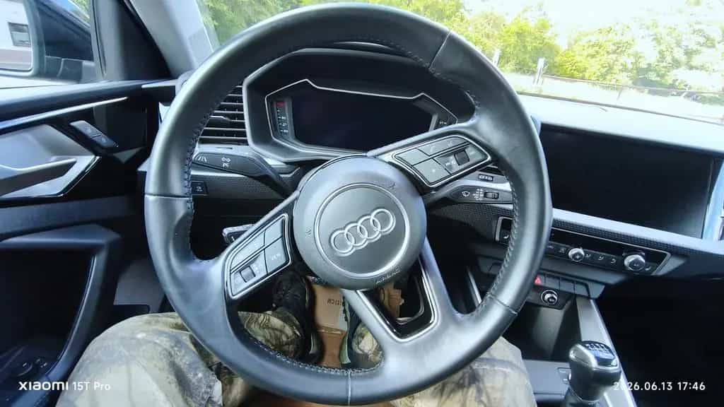 Audi A1 30 TFSI advanced Sportback, Klima, Navi, Szh 11/2018-photo-9